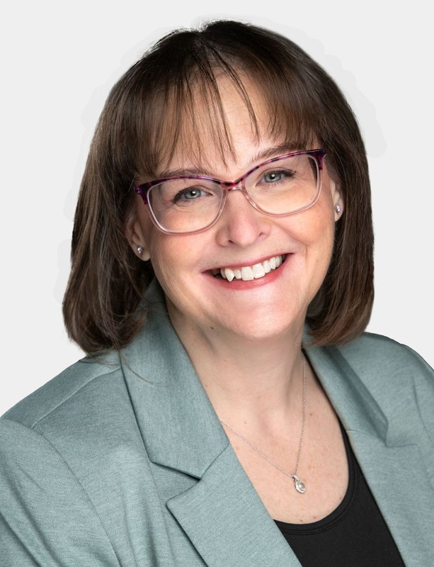 Laura Jane Nikolakakos - Realtor - Royal LePage Team Realty